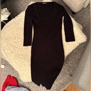 Wolford black ribbed 3/4 sleeve midi dress with square neckline